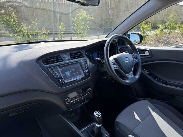 Hyundai i20 1.2 Premium SE Nav 5dr