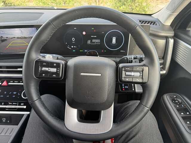 Hyundai SANTA FE 1.6 TGDi Plug-in Hybrid Premium 5dr 4WD Auto Black