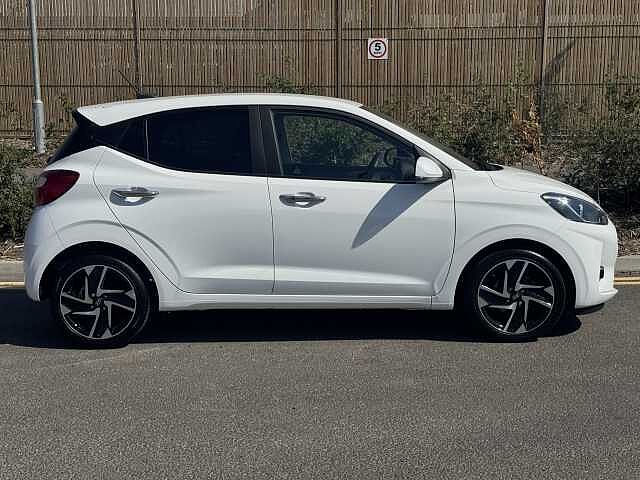 Hyundai I10 1.0 MPi Premium 5dr Auto White