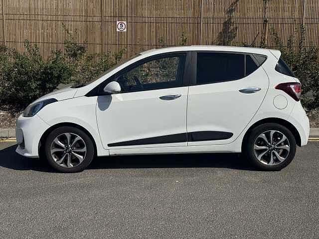 Hyundai i10 1.2 Premium SE 5dr