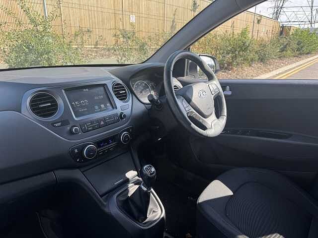 Hyundai i10 1.2 Premium SE 5dr