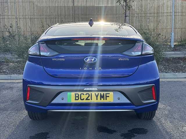 Hyundai IONIQ 100kW Premium 38kWh 5dr Auto