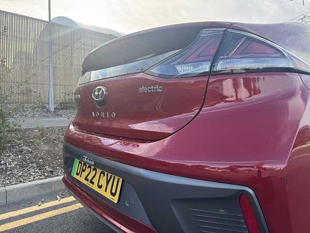 Hyundai IONIQ 100kW Premium 38kWh 5dr Auto