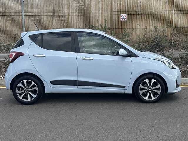 Hyundai i10 1.2 Premium SE 5dr