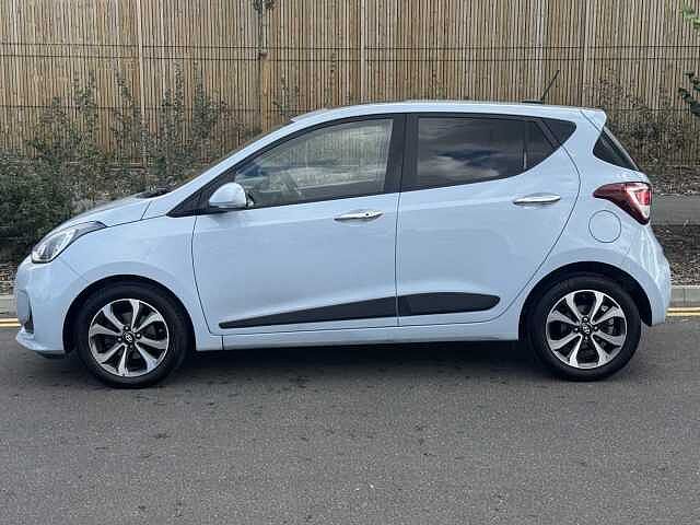 Hyundai i10 1.2 Premium SE 5dr