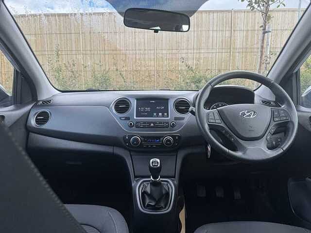 Hyundai i10 1.2 Premium SE 5dr