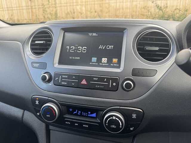 Hyundai i10 1.2 Premium SE 5dr