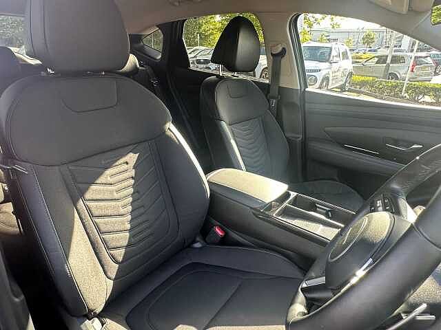 Hyundai TUCSON 1.6T Plug-in Hybrid Premium 5dr 4WD Auto Grey