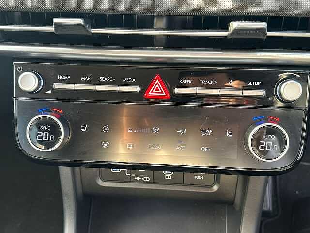 Hyundai TUCSON 1.6T Plug-in Hybrid Premium 5dr 4WD Auto Grey