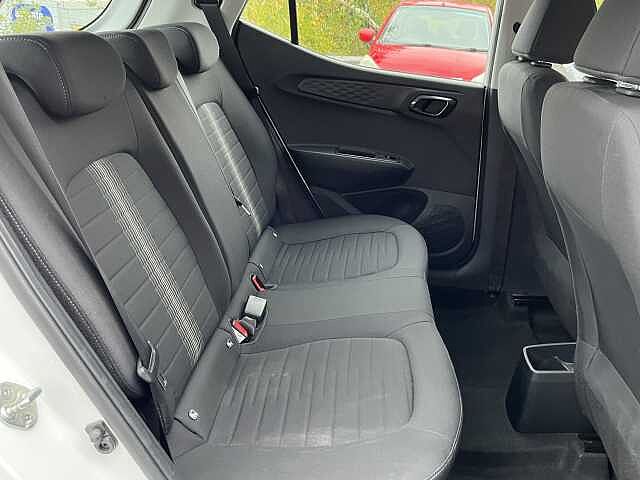 Hyundai I10 1.0 MPi SE Connect 5dr White