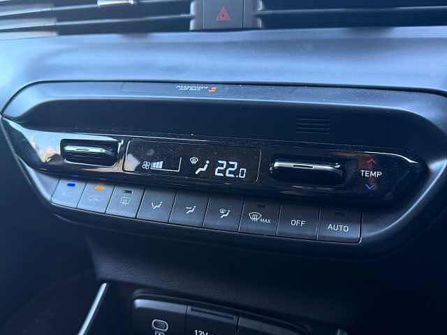 Hyundai I20 1.0T GDi Premium 5dr Green