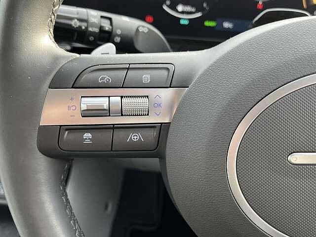 Hyundai KONA 1.6 Hybrid 129 Ultimate 5dr DCT Black