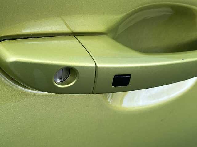 Hyundai KONA 1.6T GDi Blue Drive Premium GT 5dr 4WD DCT Yellow