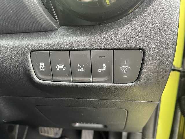 Hyundai KONA 1.6T GDi Blue Drive Premium GT 5dr 4WD DCT Yellow