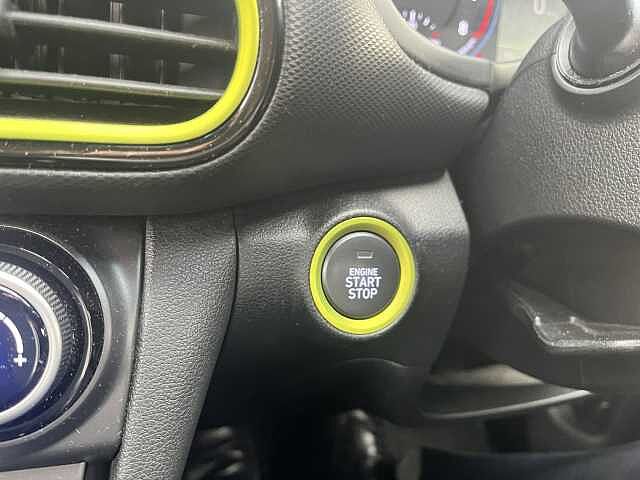 Hyundai KONA 1.6T GDi Blue Drive Premium GT 5dr 4WD DCT Yellow