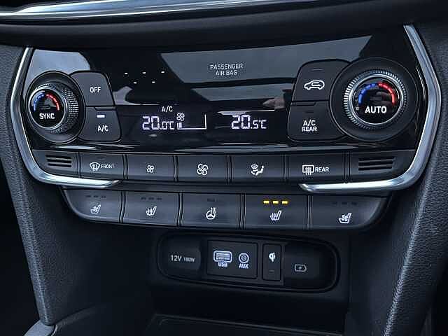 Hyundai SANTA FE 2.2 CRDi Premium SE 5dr 4WD Auto