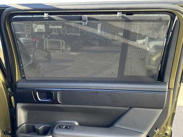 Hyundai SANTA FE 1.6 TGDi Hybrid Calligraphy 5dr 4WD Auto Green