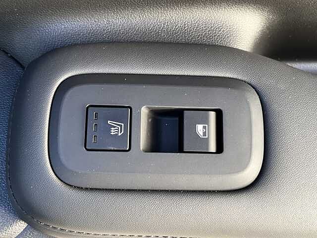 Hyundai SANTA FE 1.6 TGDi Hybrid Calligraphy 5dr 4WD Auto Green