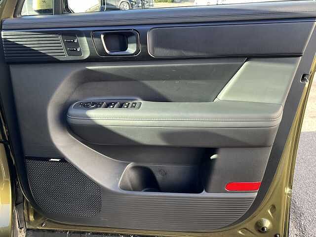 Hyundai SANTA FE 1.6 TGDi Hybrid Calligraphy 5dr 4WD Auto Green