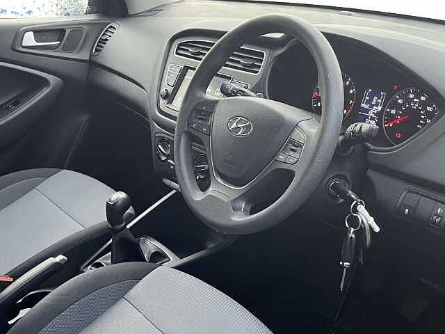 Hyundai i20 1.2 MPi S Connect 5dr