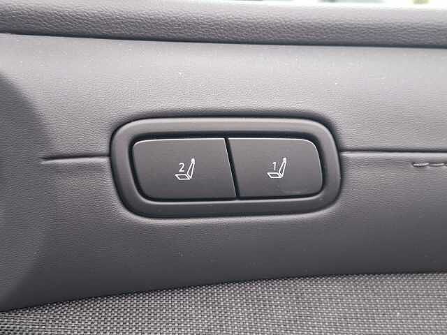 Hyundai TUCSON 1.6T Plug-in Hybrid Ultimate 5dr Auto Black