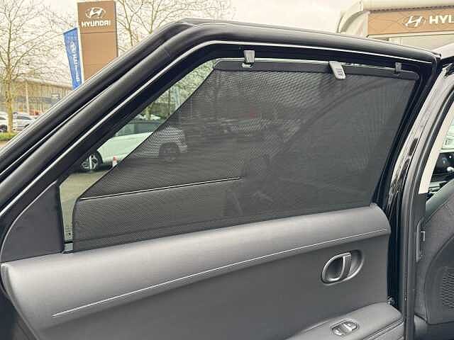 Hyundai IONIQ 5 239kW Ultimate 84 kWh 5dr AWD Auto Black