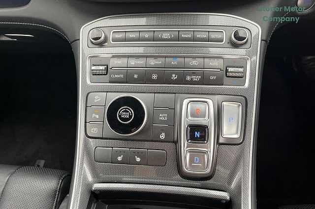 Hyundai SANTA FE 1.6 TGDi Hybrid Premium 5dr Auto