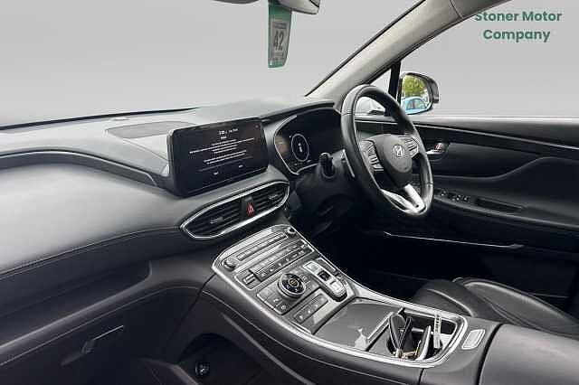 Hyundai SANTA FE 1.6 TGDi Plug-in Hybrid Ultimate 5dr 4WD Auto White