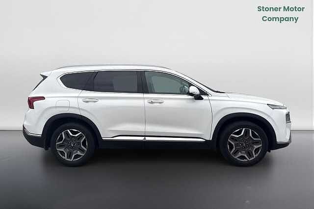 Hyundai SANTA FE 1.6 TGDi Plug-in Hybrid Ultimate 5dr 4WD Auto White