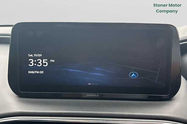 Hyundai SANTA FE 1.6 TGDi Plug-in Hybrid Ultimate 5dr 4WD Auto White