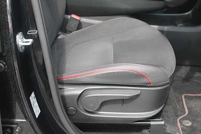 Hyundai TUCSON ESTATE 1.6T Plug-in Hybrid N Line 5dr 4WD Auto Black