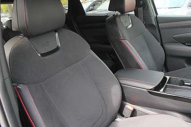Hyundai TUCSON ESTATE 1.6T Plug-in Hybrid N Line 5dr 4WD Auto Black