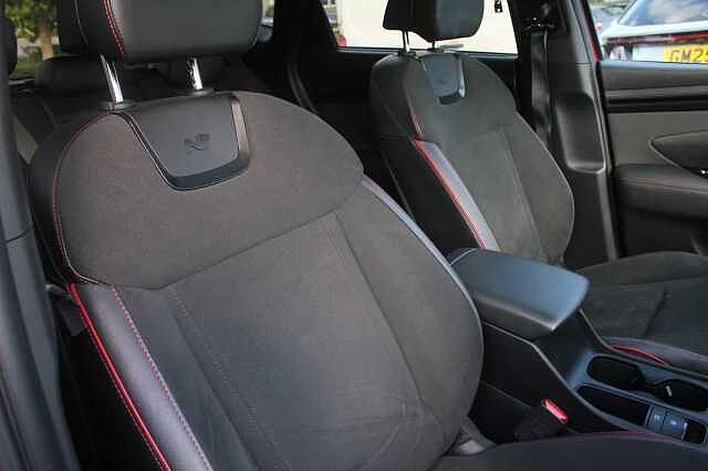 Hyundai TUCSON 1.6 TGDi N Line S 5dr 2WD Red
