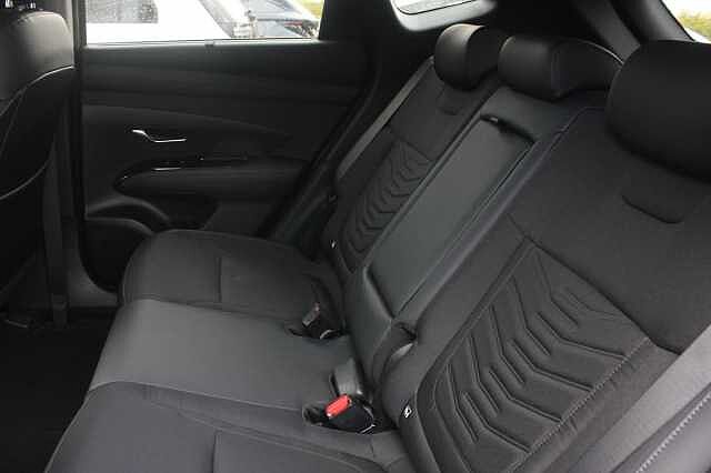 Hyundai TUCSON 1.6T Plug-in Hybrid Premium 5dr Auto Grey