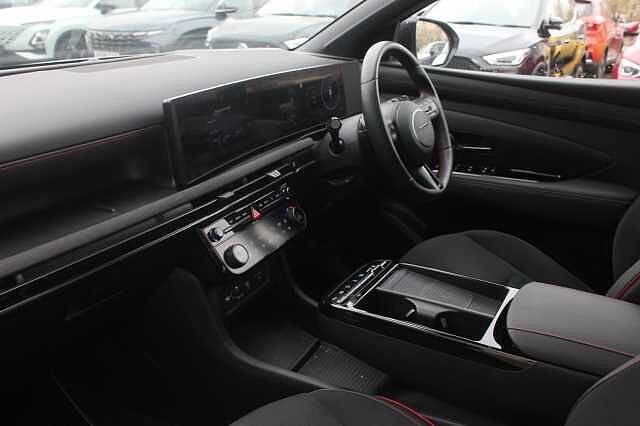 Hyundai TUCSON 1.6T Plug-in Hybrid N Line S 5dr Auto White