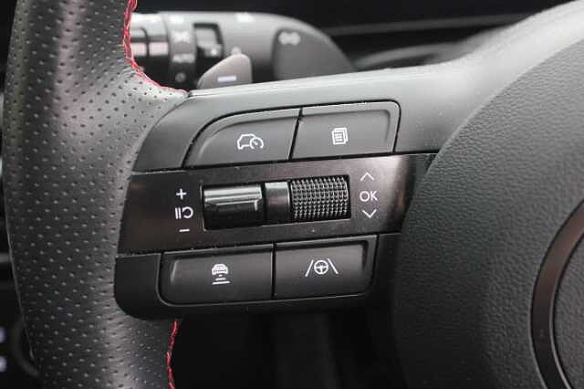 Hyundai TUCSON 1.6T Plug-in Hybrid N Line S 5dr Auto White