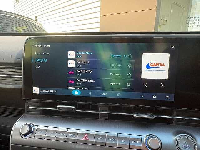 Hyundai KONA 65.4kWh Advance Auto 5dr Black