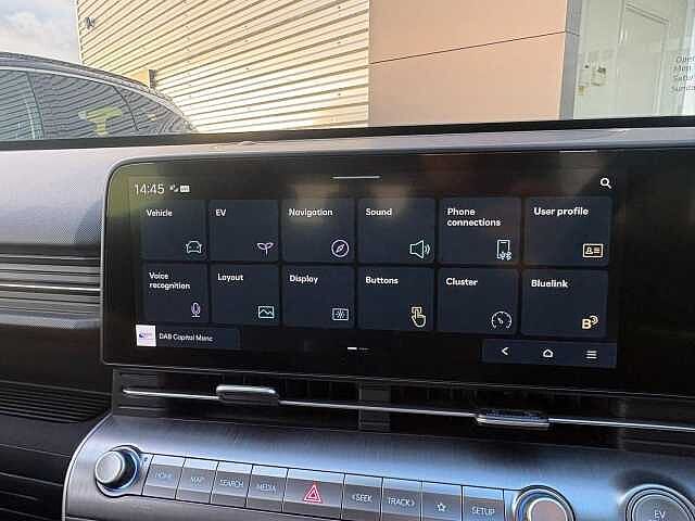 Hyundai KONA 65.4kWh Advance Auto 5dr Black