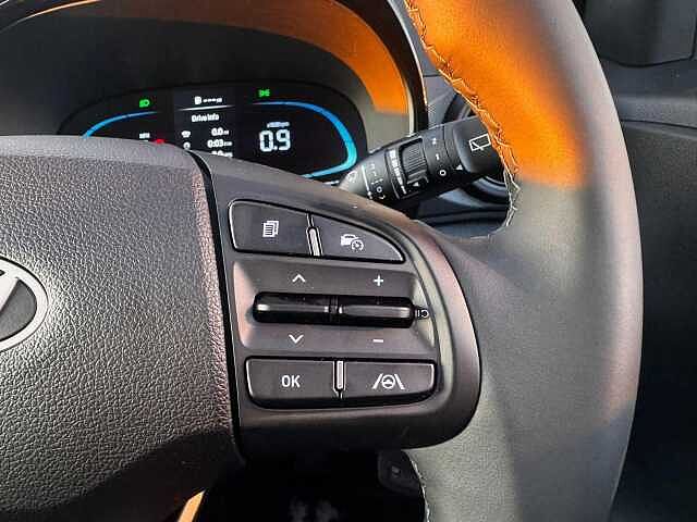 Hyundai I10 1.0 Advance Euro 6 (s/s) 5dr Black