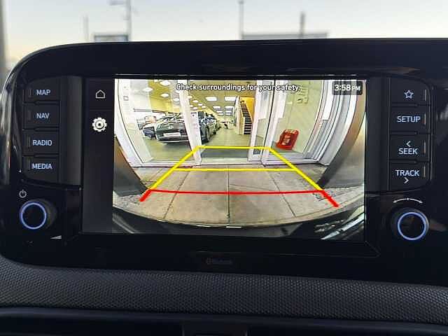 Hyundai I10 1.0 Advance Euro 6 (s/s) 5dr Black