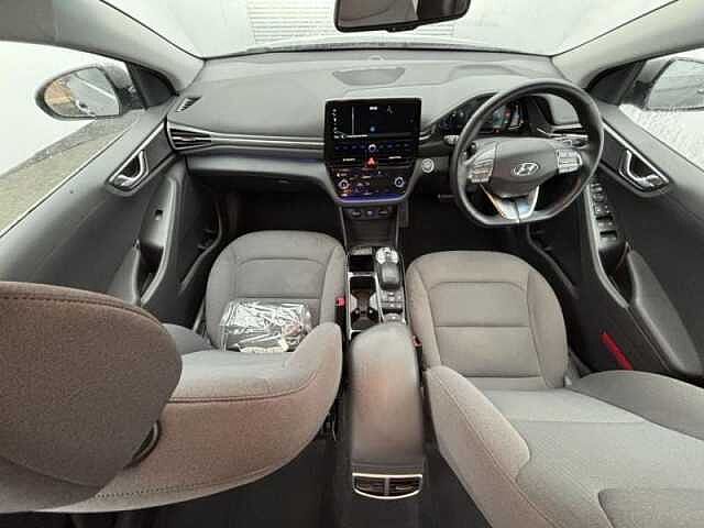 Hyundai IONIQ 38.3kWh Premium Auto 5dr