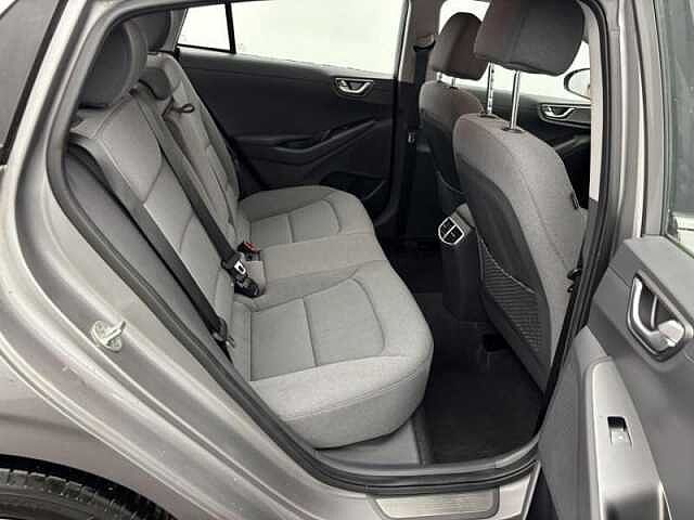 Hyundai IONIQ 38.3kWh Premium Auto 5dr