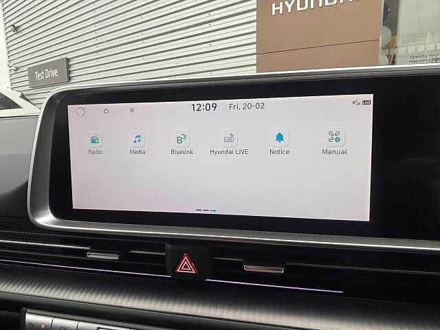 Hyundai IONIQ 6 77.4kWh Premium Auto 4dr