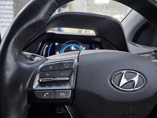 Hyundai IONIQ 38.3kWh Premium SE Auto 5dr