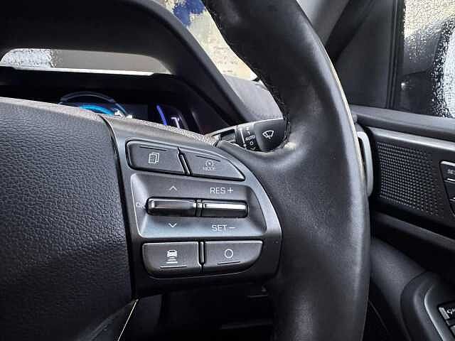 Hyundai IONIQ 38.3kWh Premium SE Auto 5dr