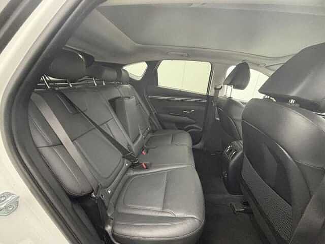 Hyundai TUCSON 1.6 T-GDi 13.8kWh Ultimate Auto 4WD Euro 6 (s/s) 5dr White