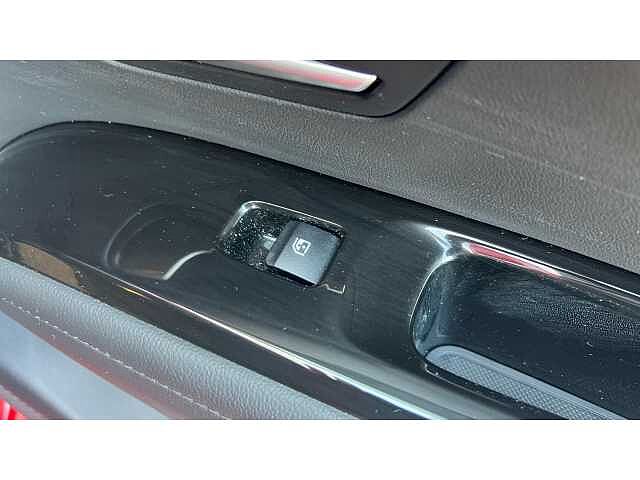 Hyundai TUCSON 1.6 TGDi Hybrid 230 Premium 5dr 2WD Auto RED