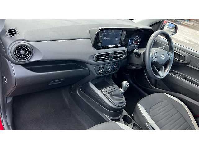 Hyundai I10 1.0 MPi SE Connect 5dr RED