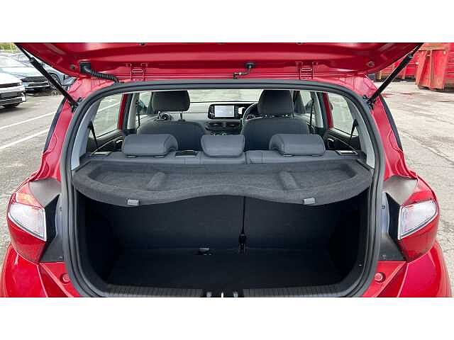 Hyundai I10 1.0 MPi SE Connect 5dr RED