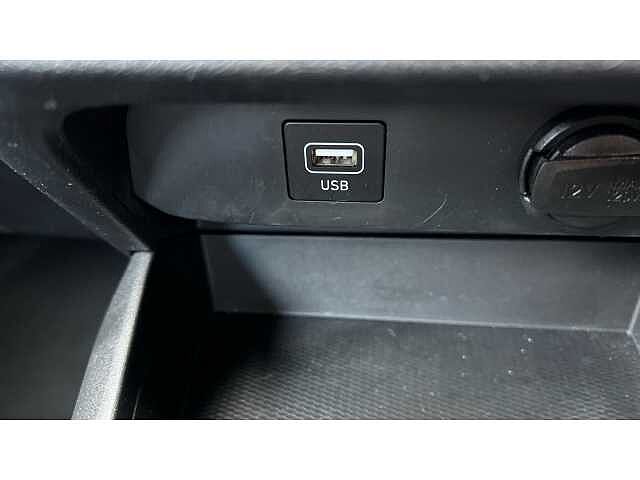 Hyundai I10 1.0 MPi SE Connect 5dr RED
